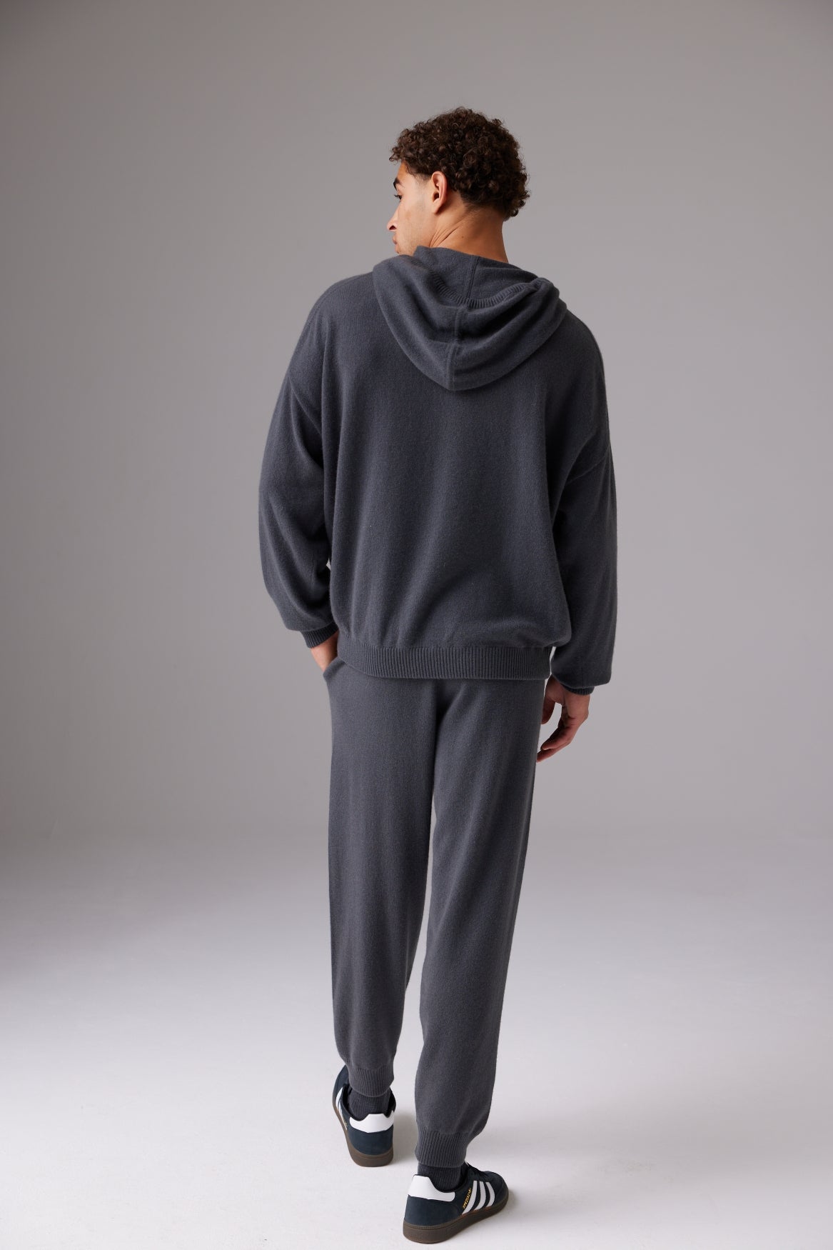 TOHO JOGGERS