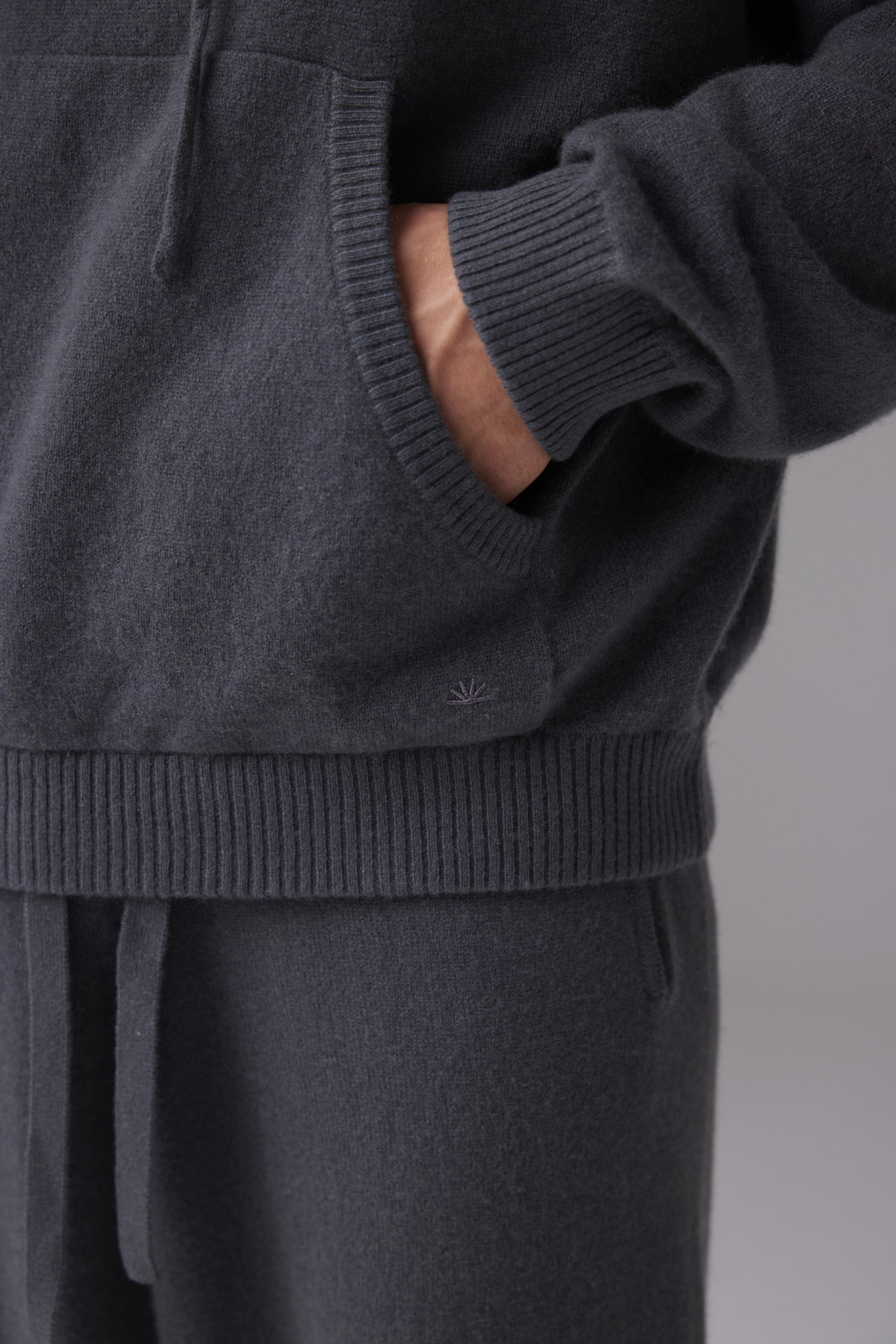 TOHO JOGGERS