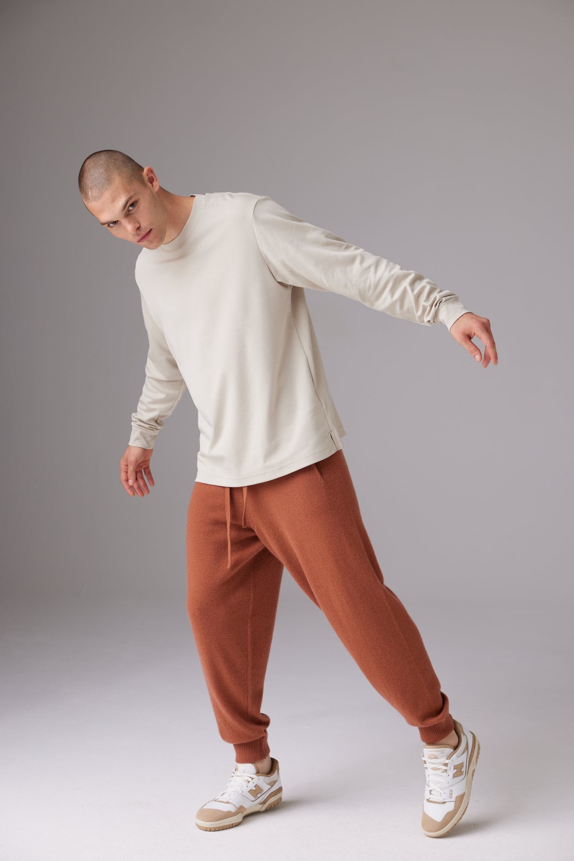TOHO JOGGERS