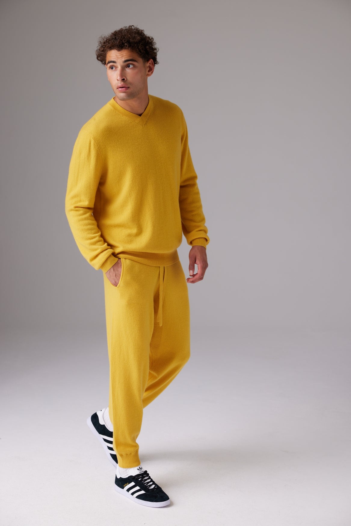 TOHO JOGGERS