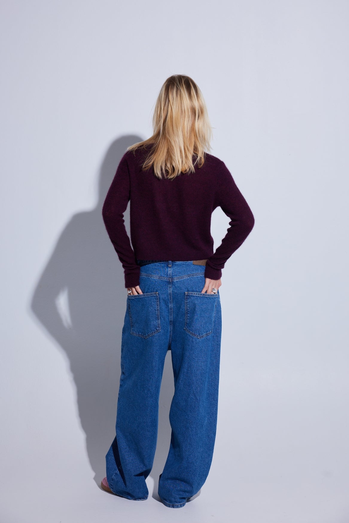 AMARA MALOU CARDI 