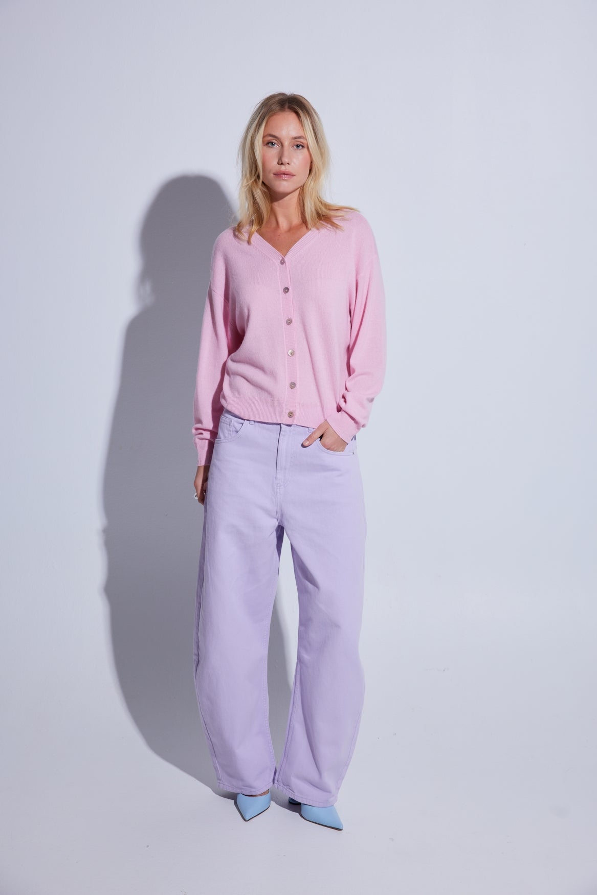 LAYBACK LUXE BUTTON 