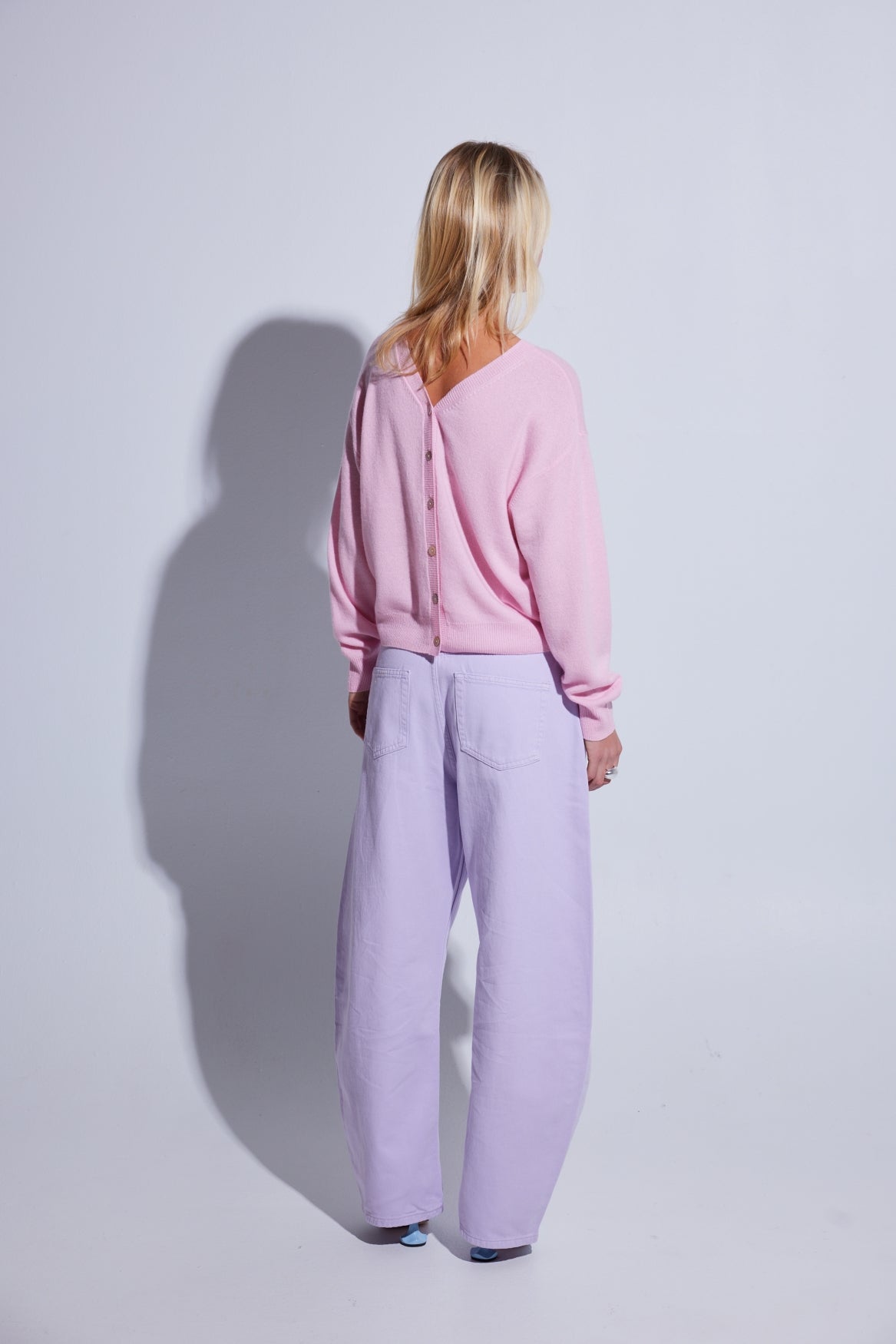 LAYBACK LUXE BUTTON