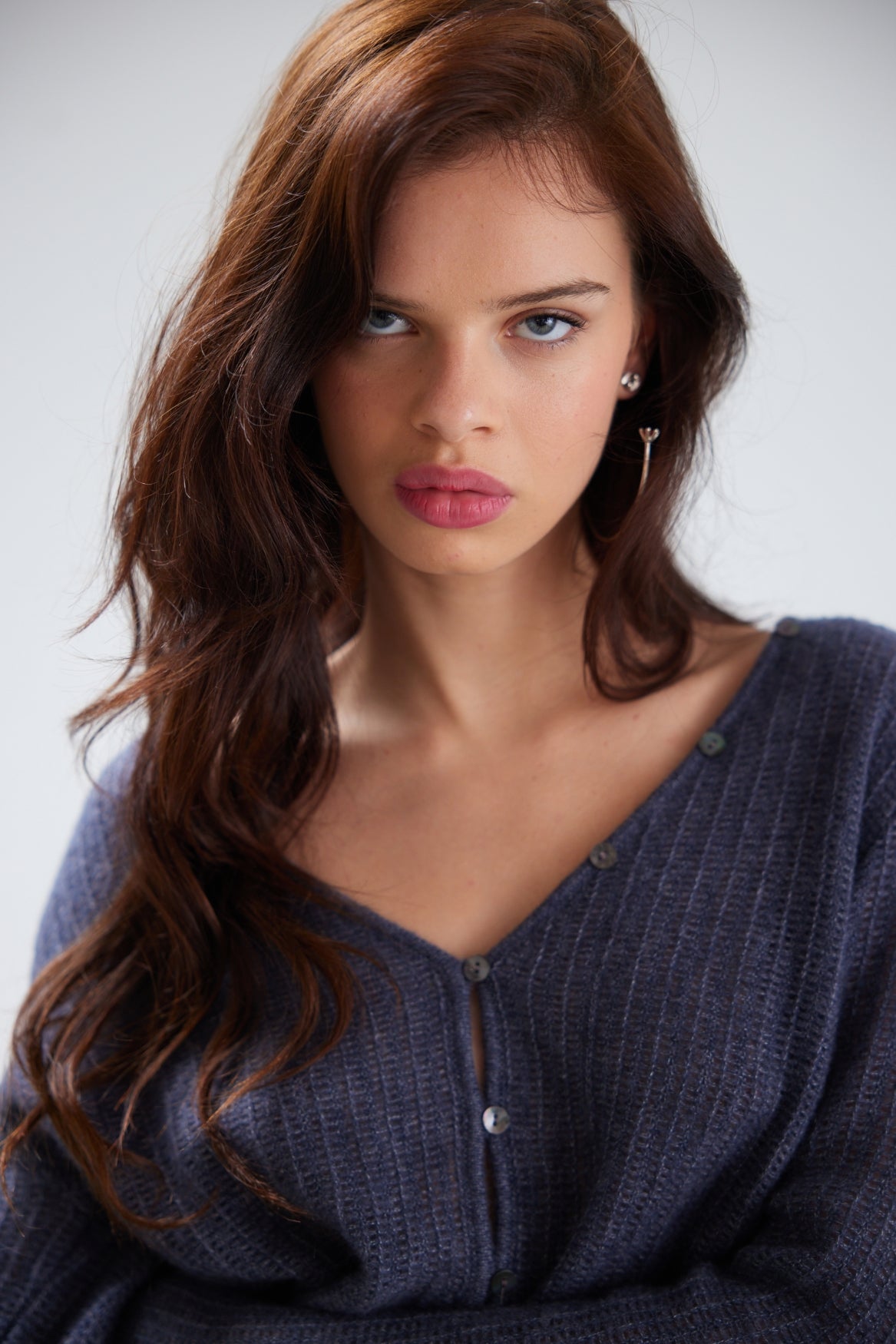 AMARA MILANI STITCHY CARDI 