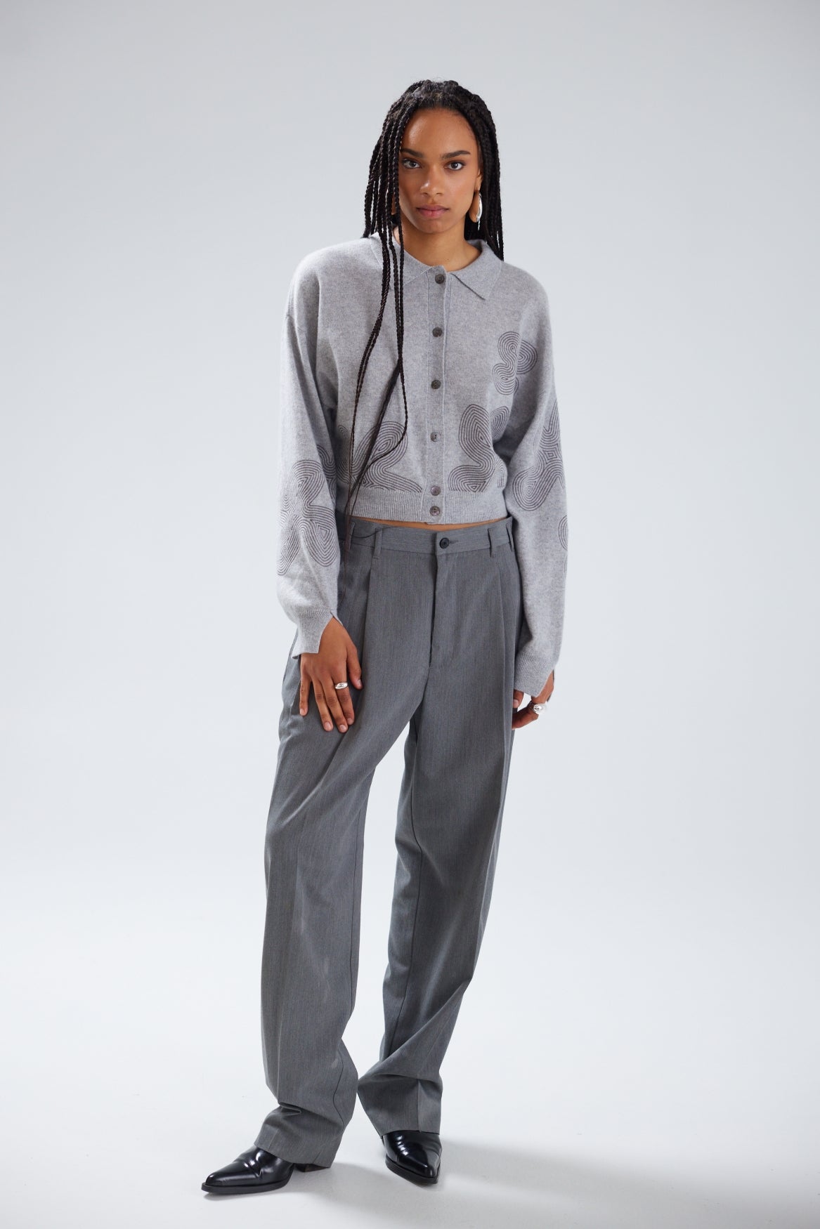 GRACIE FLORAL EMBROIDERY CARDIGAN 