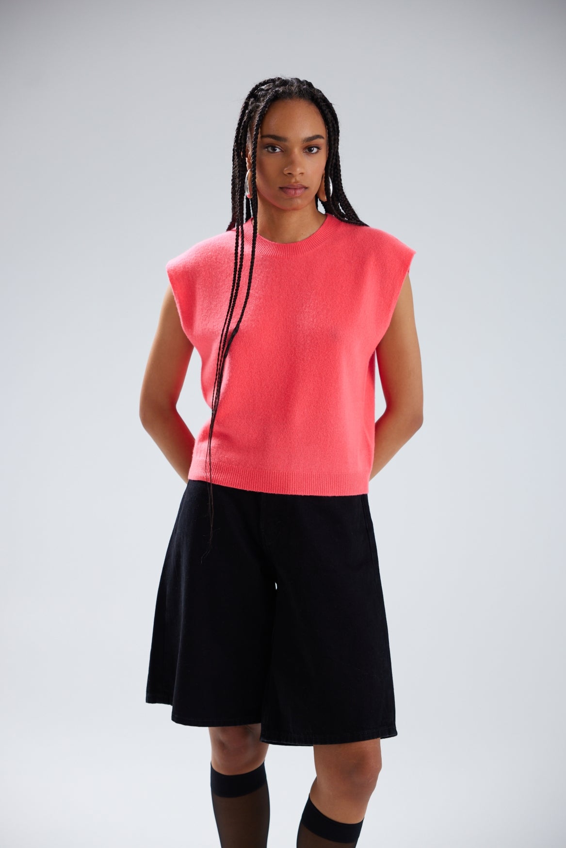 LUCCA CREW NECK TANK 