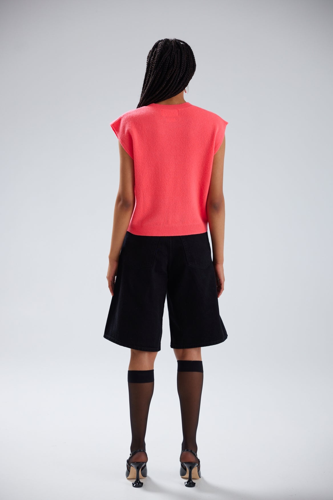 LUCCA CREW NECK TANK 